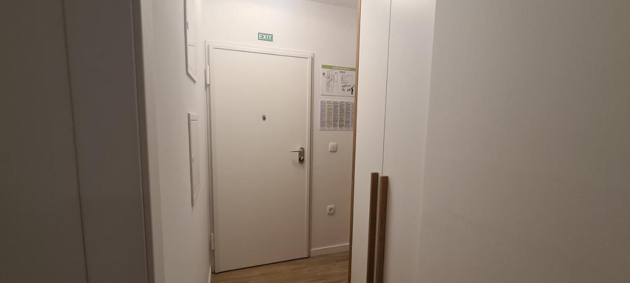 Apartman Marcelina 1 With Private Pool 特罗吉尔 外观 照片