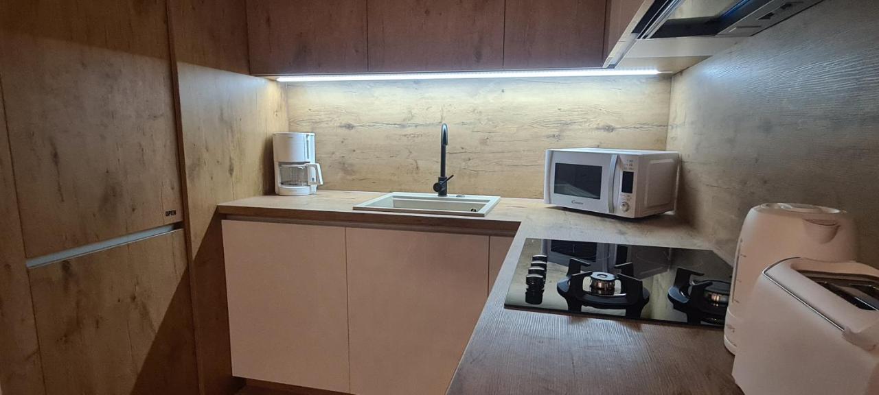 Apartman Marcelina 1 With Private Pool 特罗吉尔 外观 照片
